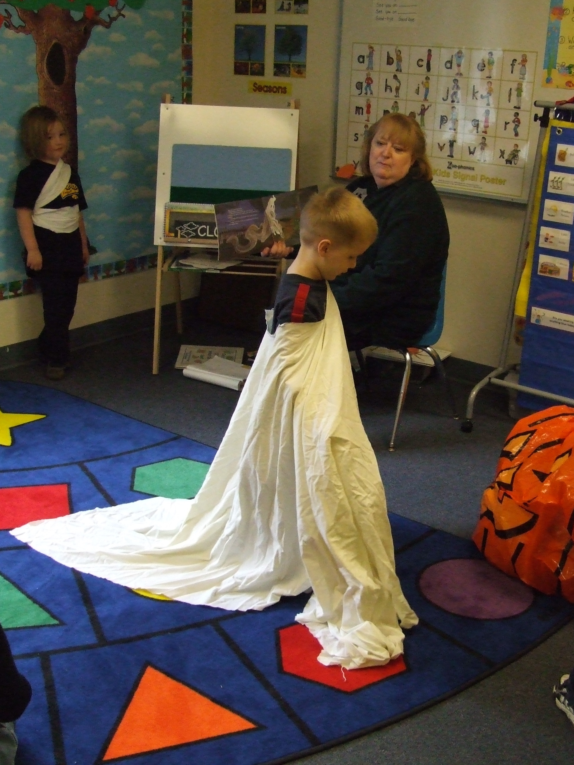 102008play.jpg
