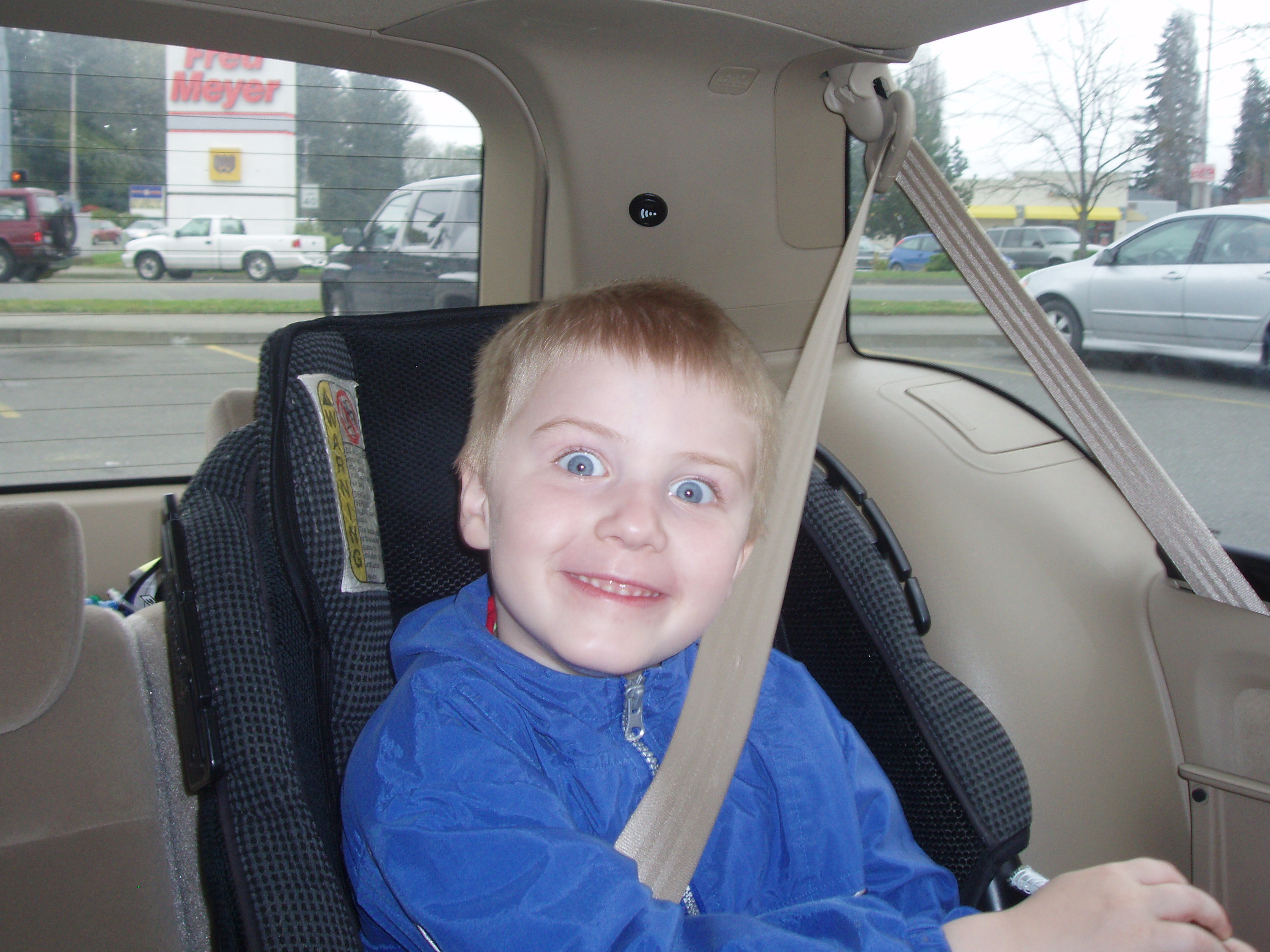 42008goofyface.jpg