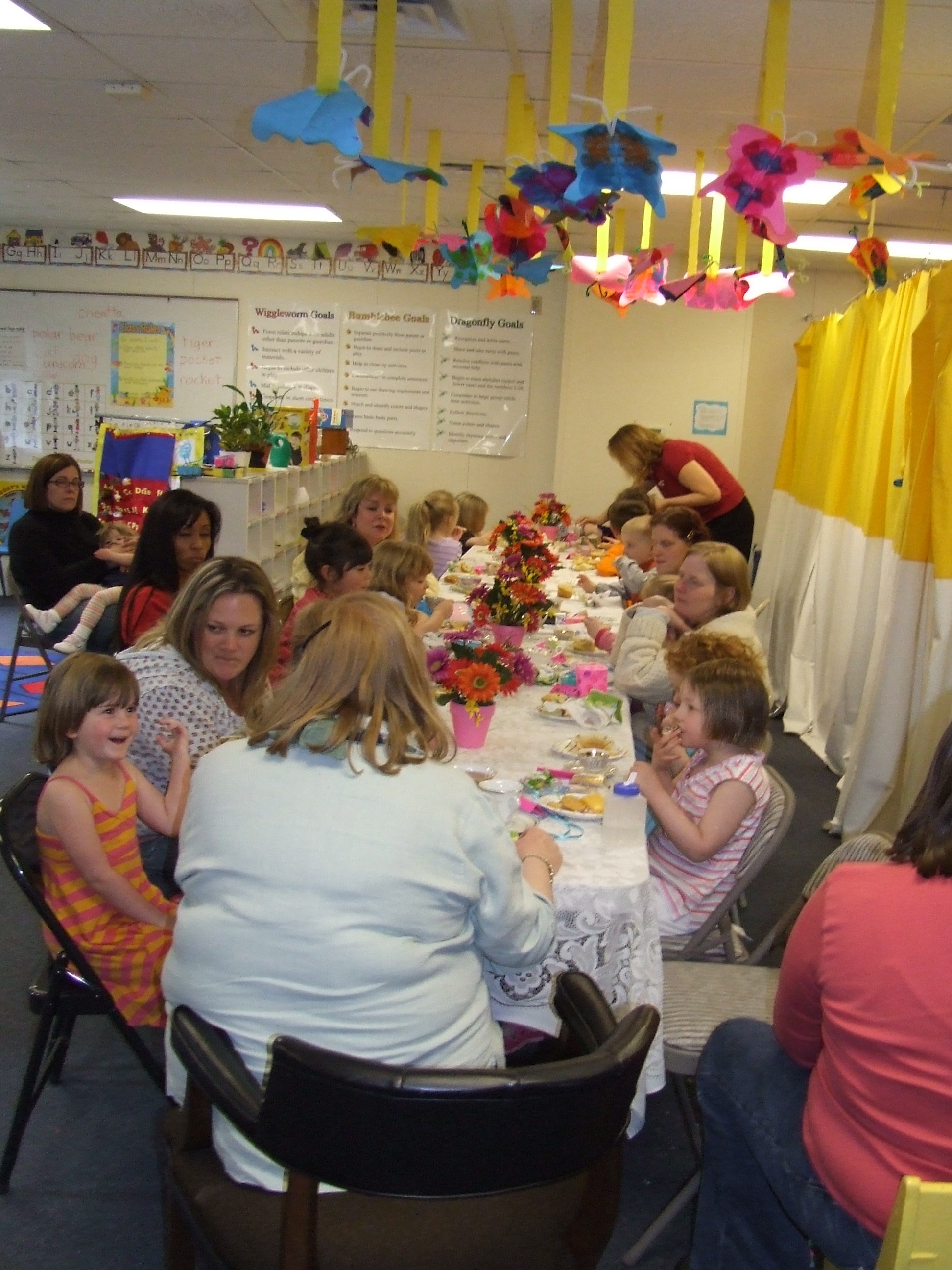 52008mothersdaytea.jpg