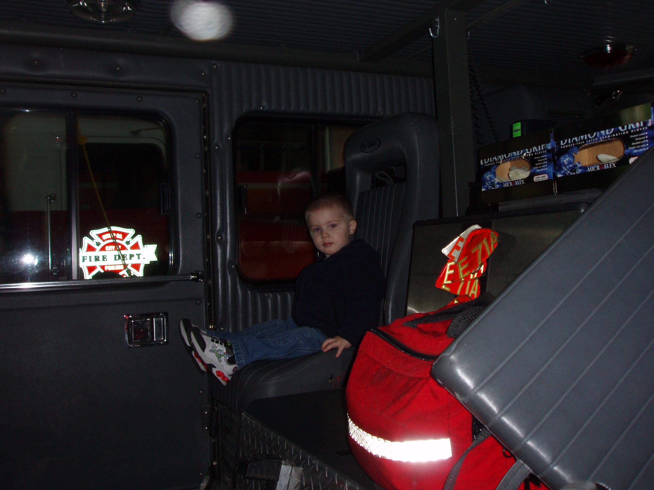 firetruck2.jpg